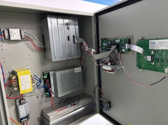 1734747001630756.png image.png